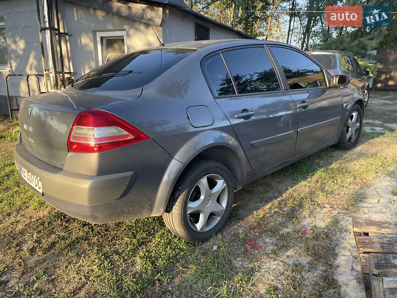 Седан Renault Megane 2007 в Днепре