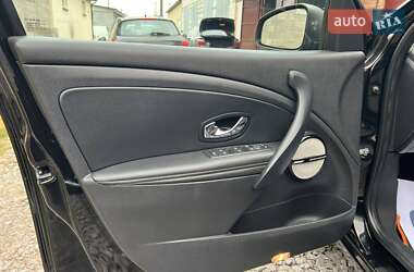 Хэтчбек Renault Megane 2014 в 