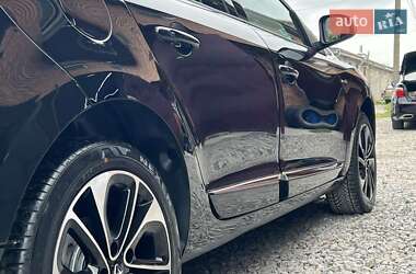 Хэтчбек Renault Megane 2014 в 