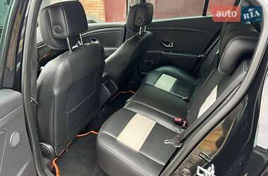 Хэтчбек Renault Megane 2014 в 