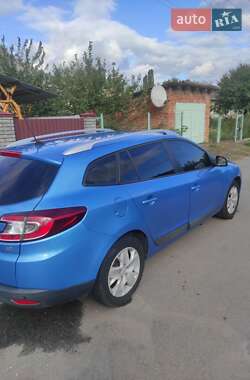 Универсал Renault Megane 2013 в 