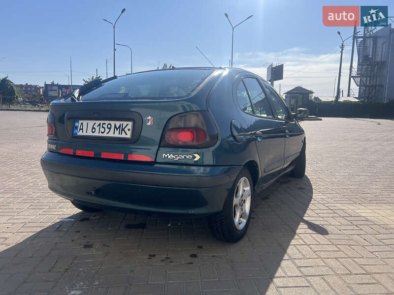 Хэтчбек Renault Megane 1996 в Киеве