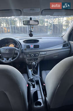 Универсал Renault Megane 2010 в 