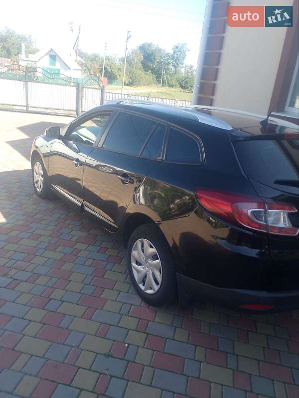 Универсал Renault Megane 2015 в Шполе фото 11 Универсал Renault Megane 2015 в Шполе