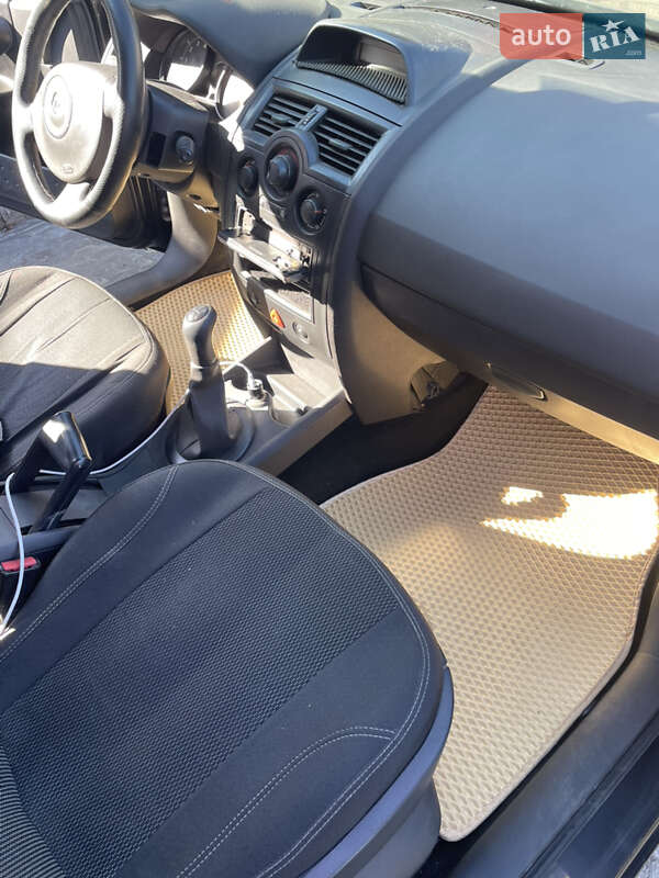 Седан Renault Megane 2006 в Днепре фото 10 Седан Renault Megane 2006 в Днепре