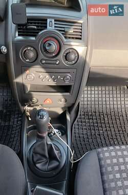 Универсал Renault Megane 2007 в Мостиске фото 18 Универсал Renault Megane 2007 в Мостиске