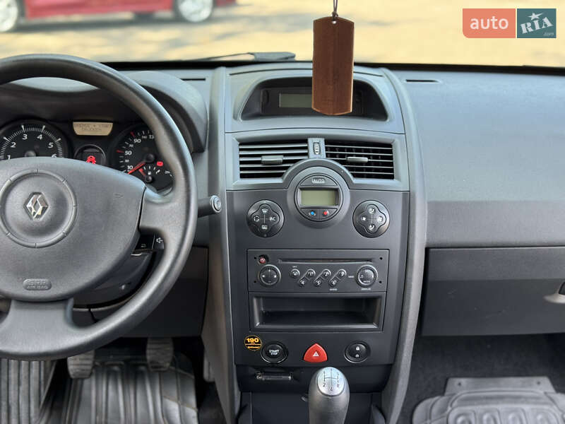 Седан Renault Megane 2006 в Виннице фото 13 Седан Renault Megane 2006 в Виннице