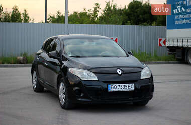 Хэтчбек Renault Megane 2009 в 