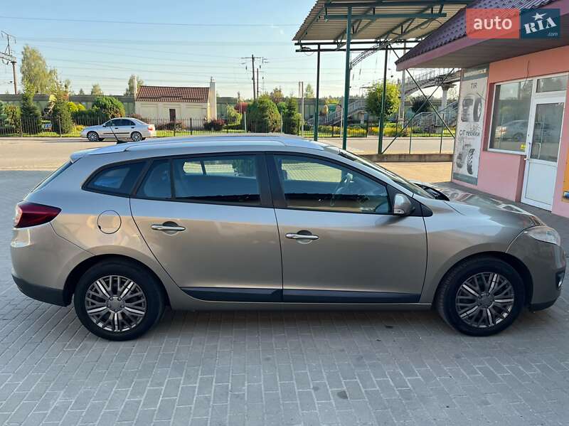 Універсал Renault Megane 2012 в Бродах фото 5 Універсал Renault Megane 2012 в Бродах