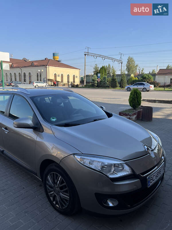 Універсал Renault Megane 2012 в Бродах фото 12 Універсал Renault Megane 2012 в Бродах