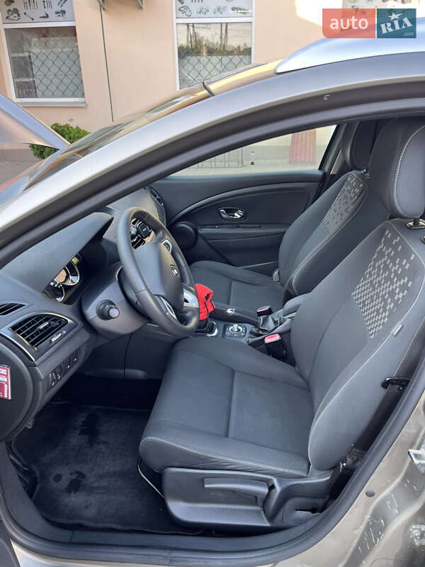 Універсал Renault Megane 2012 в Бродах фото 20 Універсал Renault Megane 2012 в Бродах