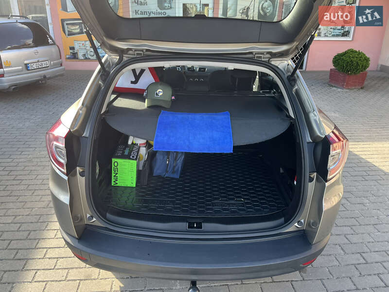 Універсал Renault Megane 2012 в Бродах фото 31 Універсал Renault Megane 2012 в Бродах