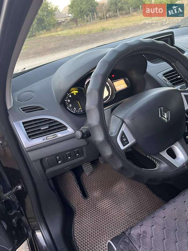 Універсал Renault Megane 2012 в Вознесенську фото 33 Універсал Renault Megane 2012 в Вознесенську