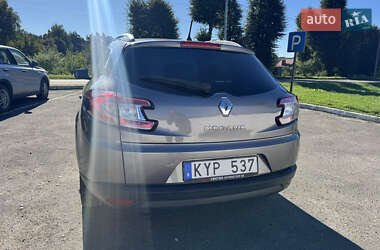 Универсал Renault Megane 2010 в 