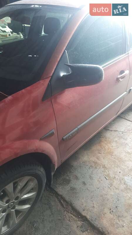 Универсал Renault Megane 2004 в Первомайске