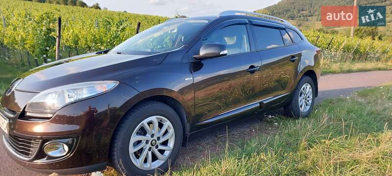 Универсал Renault Megane 2013 в Николаеве фото 19 Универсал Renault Megane 2013 в Николаеве