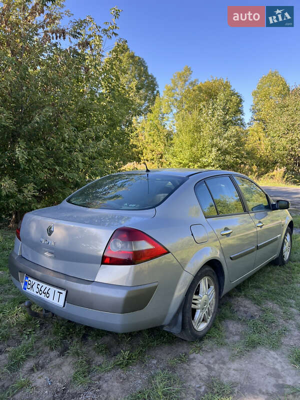 Renault Megane 2004 Renault Megane 2004