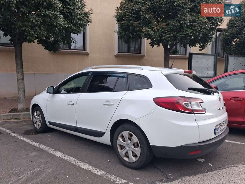 Универсал Renault Megane 2010 в Вилке фото 5 Универсал Renault Megane 2010 в Вилке