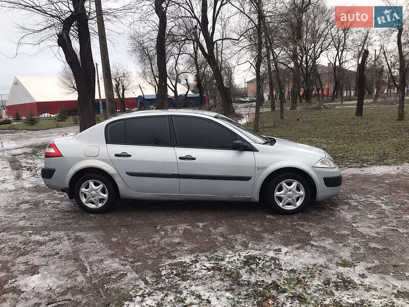 Седан Renault Megane 2005 в Балаклее