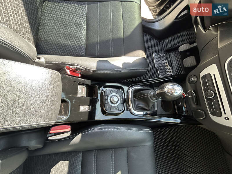 Универсал Renault Megane 2015 в Борисполе фото 20 Универсал Renault Megane 2015 в Борисполе