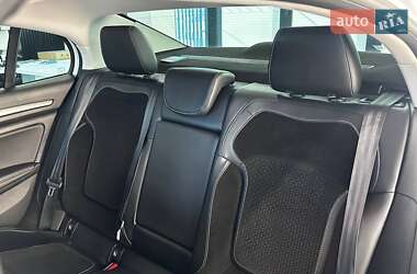 Седан Renault Megane 2018 в 