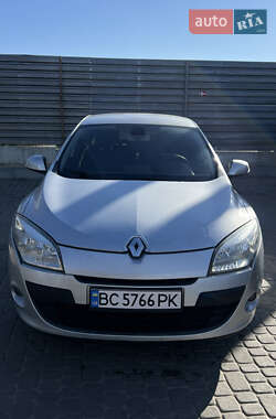 Хэтчбек Renault Megane 2010 в Львове