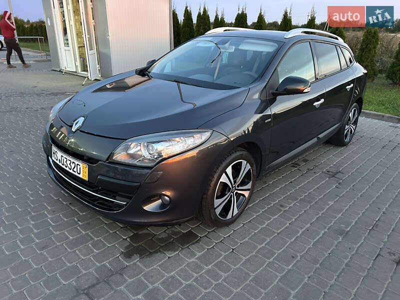 Универсал Renault Megane 2011 в Городке