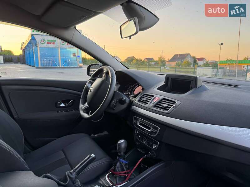 Універсал Renault Megane 2011 в Кам'янець-Подільському фото 5 Універсал Renault Megane 2011 в Кам'янець-Подільському