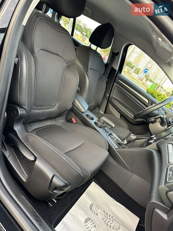 Універсал Renault Megane 2019 в Києві фото 54 Універсал Renault Megane 2019 в Києві