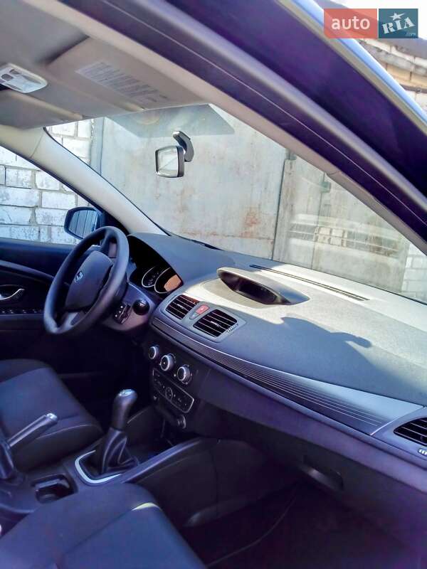 Хэтчбек Renault Megane 2009 в Чернигове фото 3 Хэтчбек Renault Megane 2009 в Чернигове