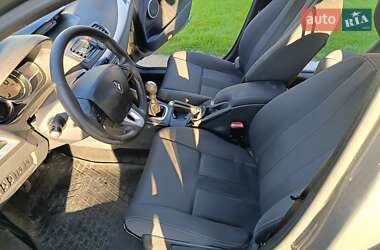 Универсал Renault Megane 2010 в 