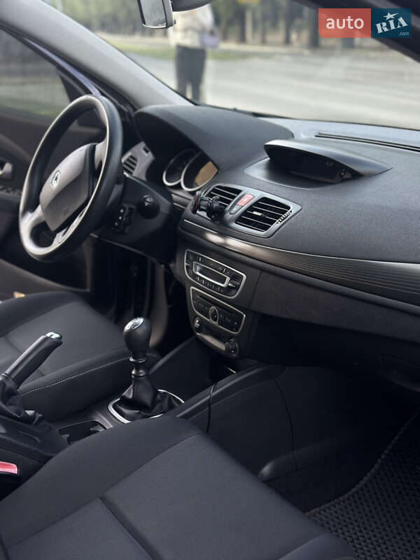 Хэтчбек Renault Megane 2008 в Запорожье