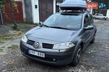 Хэтчбек Renault Megane 2003 в 