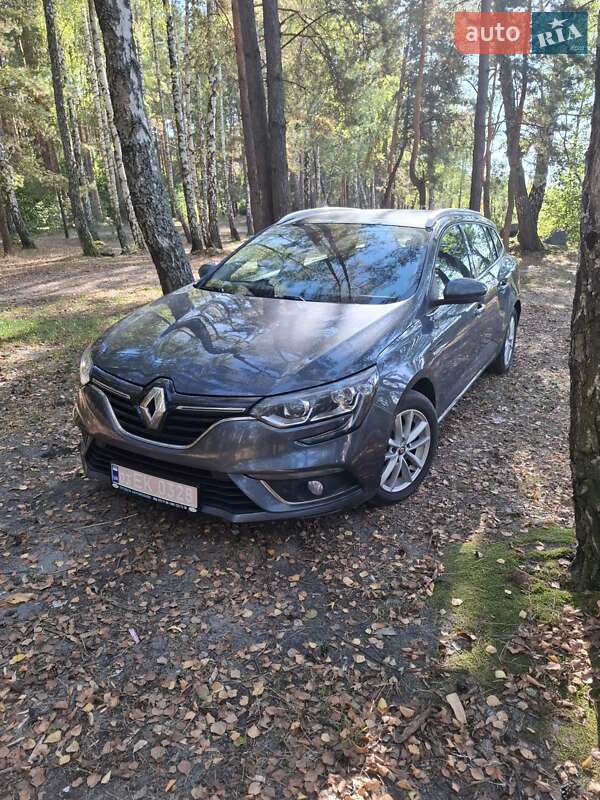 Универсал Renault Megane 2018 в Житомире фото 17 Универсал Renault Megane 2018 в Житомире