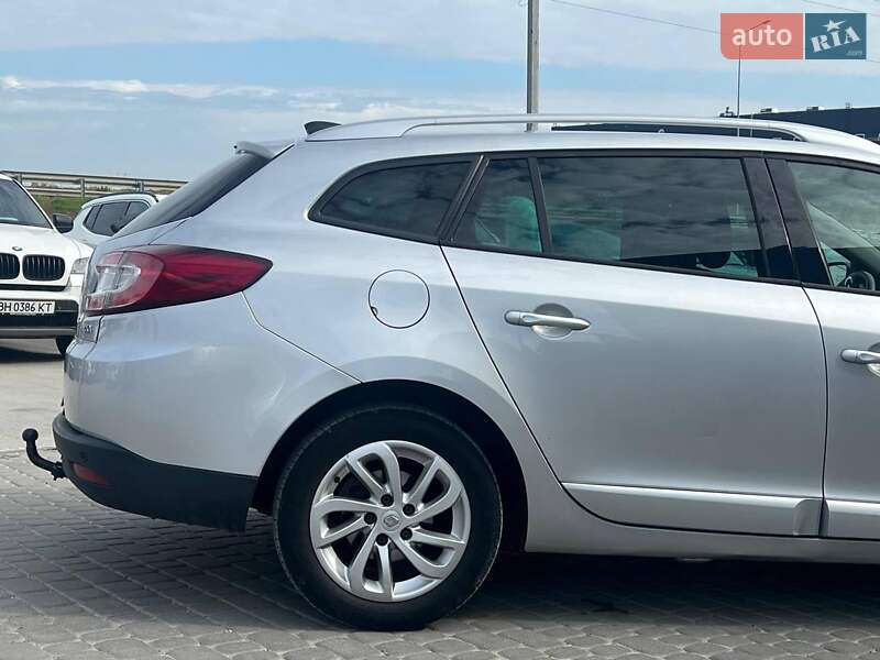 Універсал Renault Megane 2013 в Львові фото 9 Універсал Renault Megane 2013 в Львові