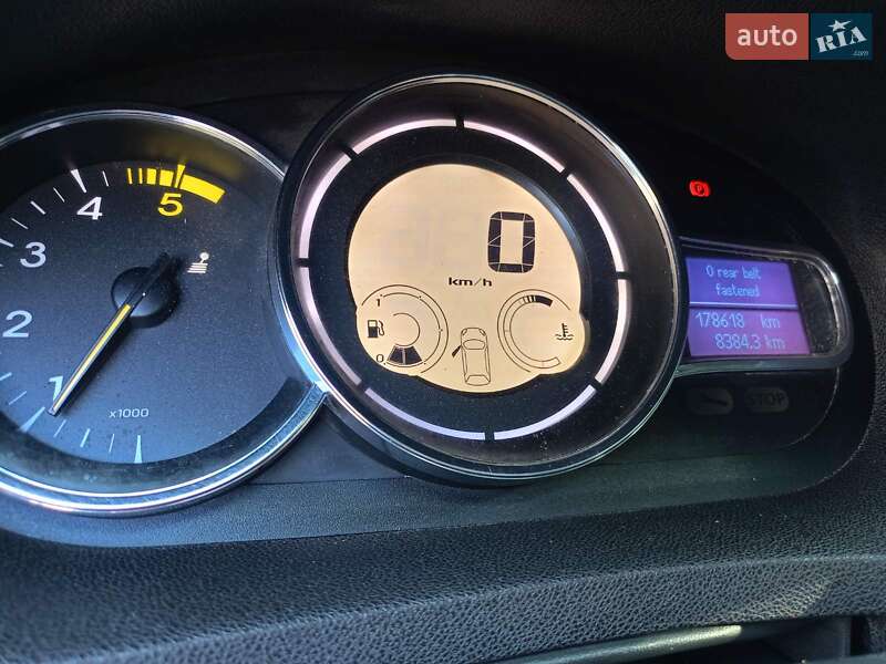 Универсал Renault Megane 2012 в Дубно фото 9 Универсал Renault Megane 2012 в Дубно