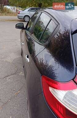 Хэтчбек Renault Megane 2010 в 