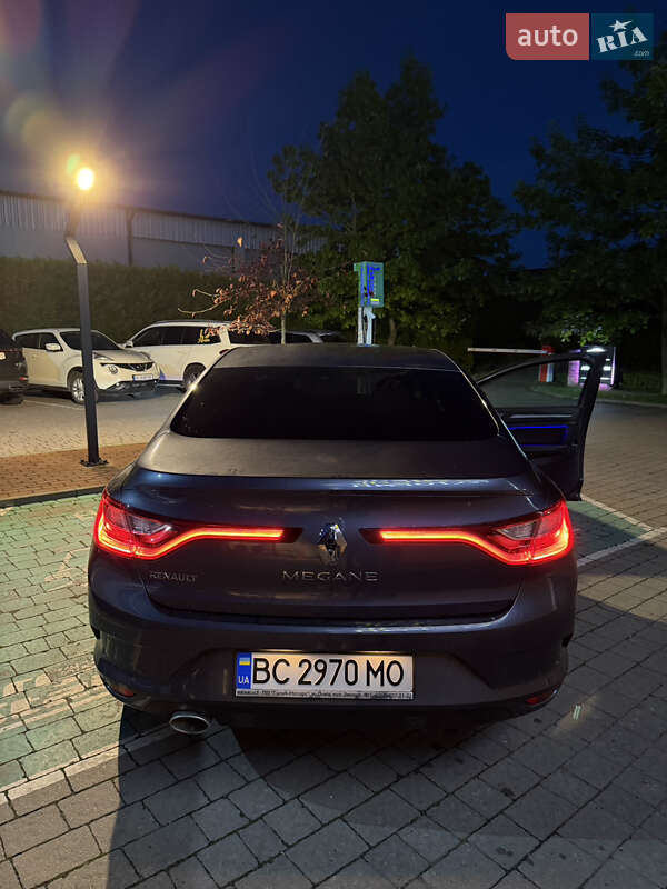 Седан Renault Megane 2020 в 