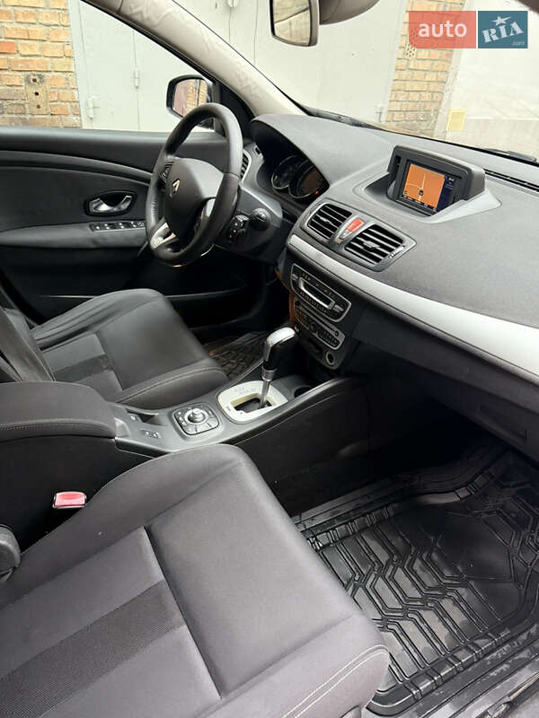 Універсал Renault Megane 2011 в Києві фото 3 Універсал Renault Megane 2011 в Києві