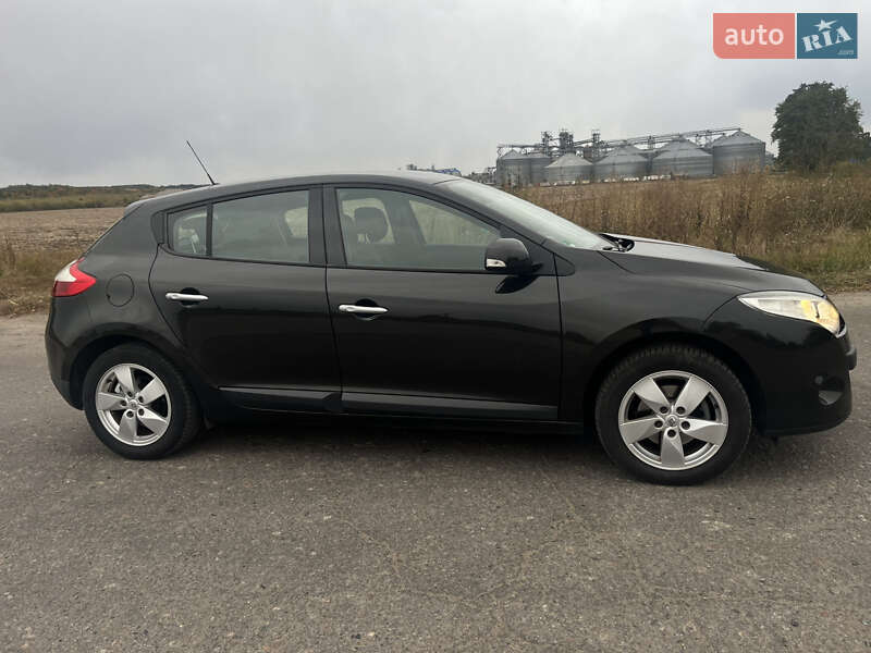 Хэтчбек Renault Megane 2009 в Сумах фото 4 Хэтчбек Renault Megane 2009 в Сумах
