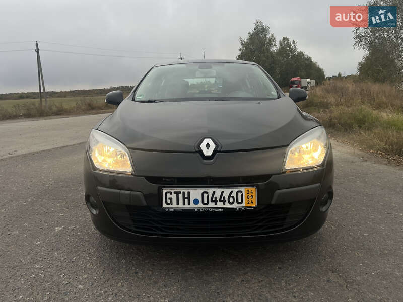 Хэтчбек Renault Megane 2009 в Сумах фото 10 Хэтчбек Renault Megane 2009 в Сумах