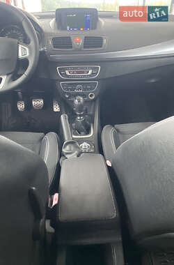 Универсал Renault Megane 2011 в 