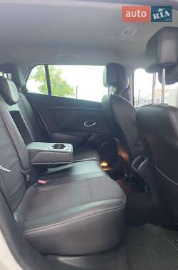 Универсал Renault Megane 2011 в 