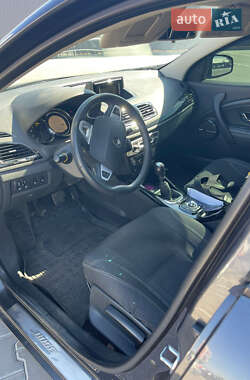 Универсал Renault Megane 2012 в 