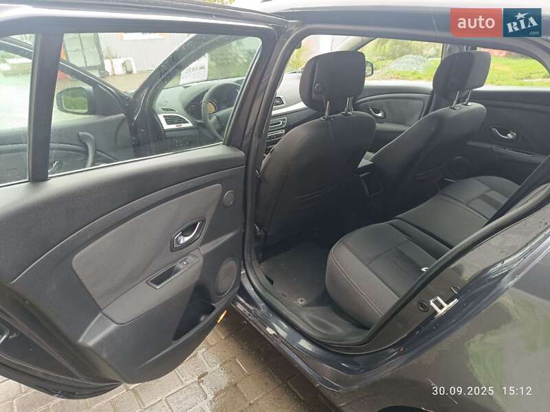 Универсал Renault Megane 2009 в Городке