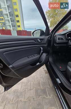 Универсал Renault Megane 2019 в 