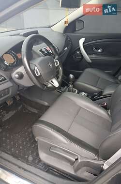 Универсал Renault Megane 2011 в 