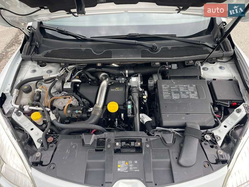 Универсал Renault Megane 2011 в Ужгороде фото 33 Универсал Renault Megane 2011 в Ужгороде