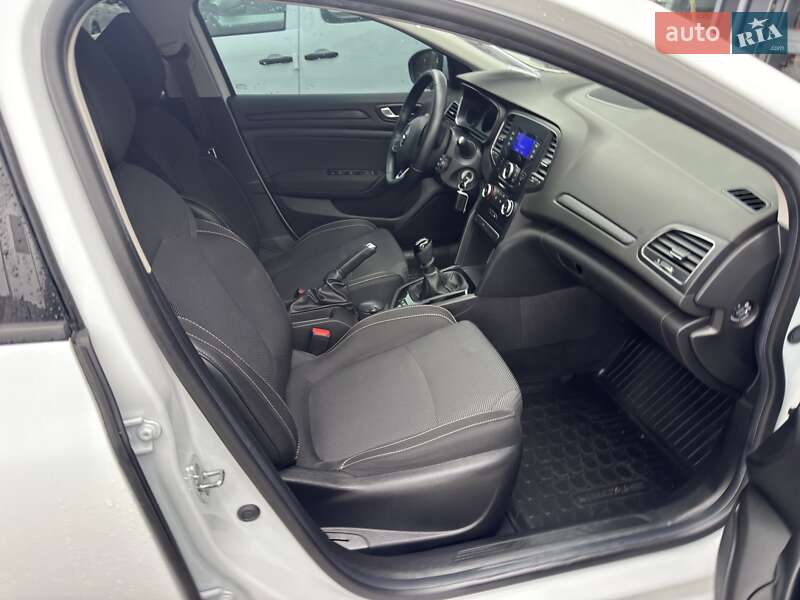 Седан Renault Megane 2020 в Хмельницькому