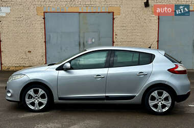 Хэтчбек Renault Megane 2009 в 
